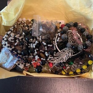 Big Vintage/Now Costume Jewelry Lot All Wearable 2 lbs Necklace Bracelet Mixed